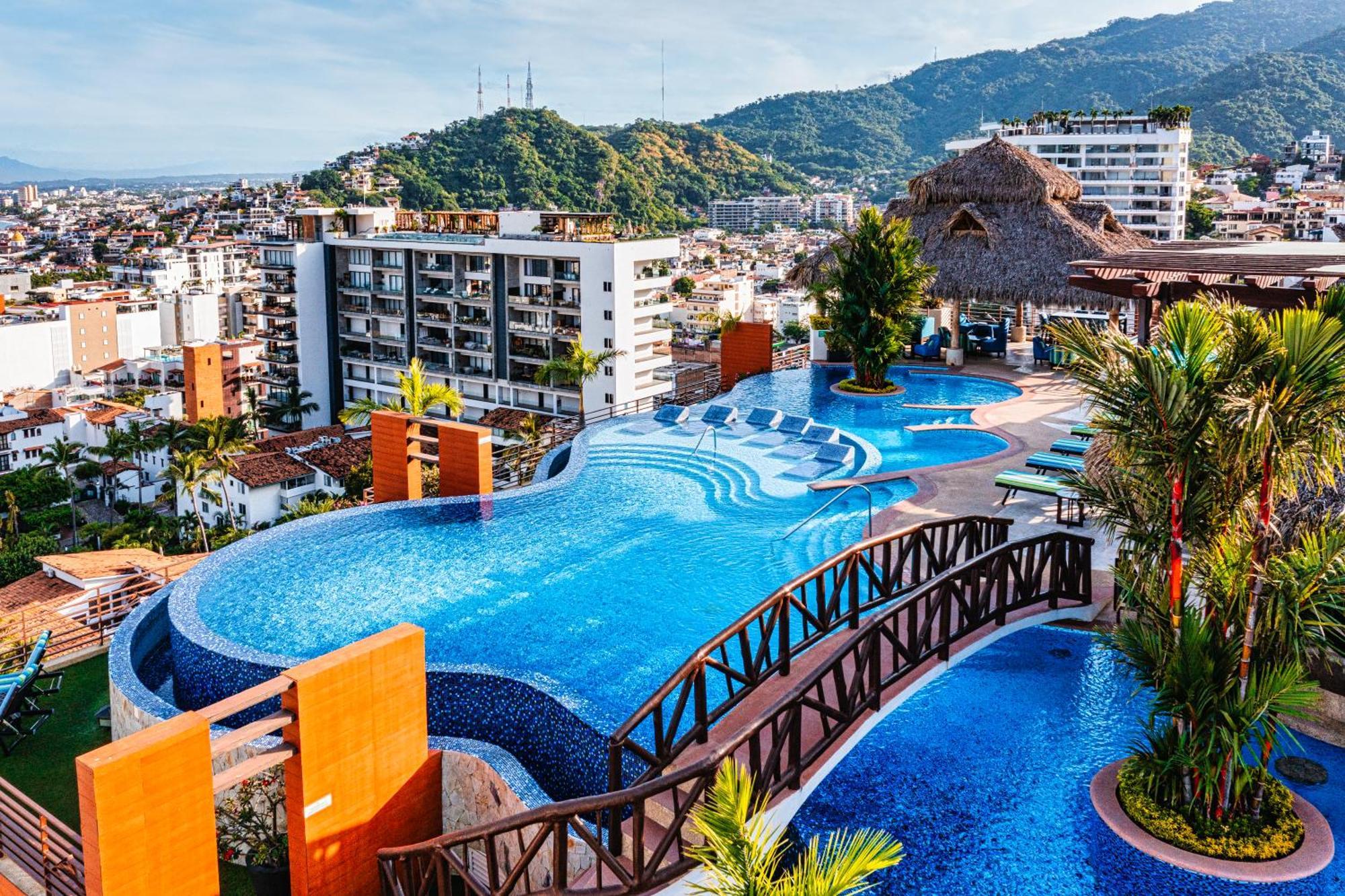Pinnacle Resorts 220 Puerto Vallarta Bagian luar foto